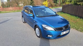 Kia Ceed rv.2012 1,6 16v 92kw koupene nove v čr - 3