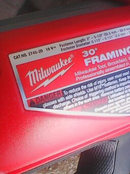 Milwaukee M18 2745-20 m18 FFN-0C Aku HŘEBÍKOVAČKA 50-90mm - 3
