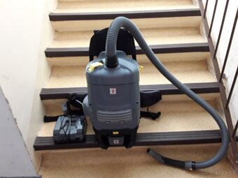 Karcher  vysavac - 3