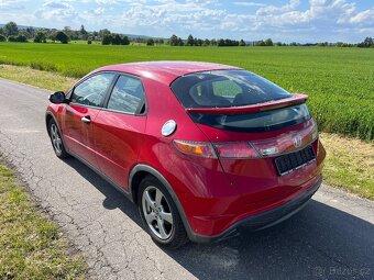 Honda Civic 1.4i - 3