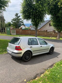 Volkswagen Golf 4 1.4 benzín - 3