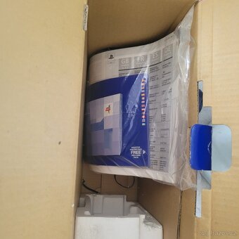 Box PS2 - 3