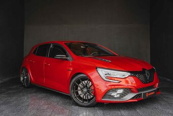 Renault Mégane RS-Trophy-1.m-R19 - 3