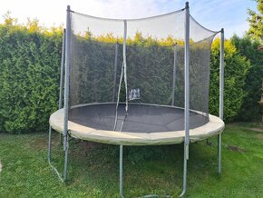 Trampolína - 3