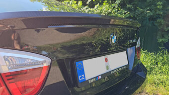 BMW-330i-E90-2005-N52-190KW-Manuál-Black Sapphire - 3