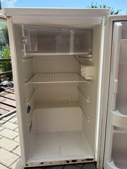 Prodám lednici Whirlpool ARC 0060 – plně funkční - 3