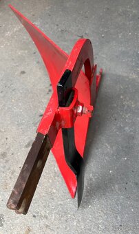 Jednostranný pluh na Terru – nový, nepoužitý - 3