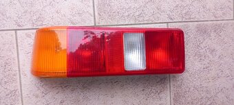 Ford Sierra 1989 -  Zadní levé světlo - 3