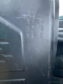 Plastová vana do kufru VW Passat limuzína - originální - 3
