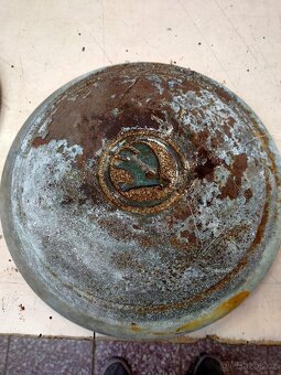 Středové poklice. Staré. - 3