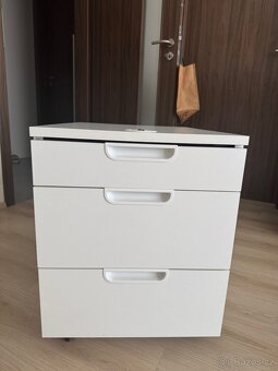 IKEA Zásuvkový díl na kolečkách - 3