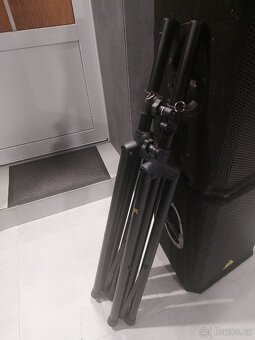 Prodám aktivní reprobedny Behringer - 3