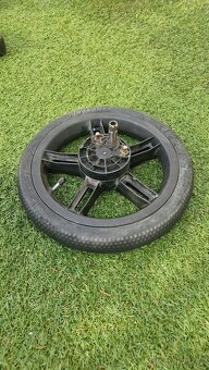 Joolz Day 2 zadní kolo - 3