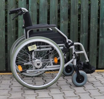 077-Mechanický invalidní vozík B+B. - 3