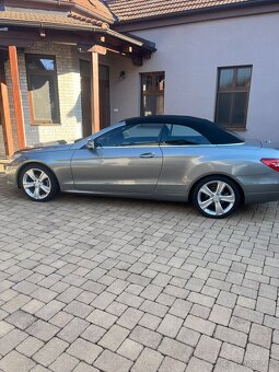 Mercedes-Benz E Cabrio 220 CDI BlueEFFICIENCY - 3
