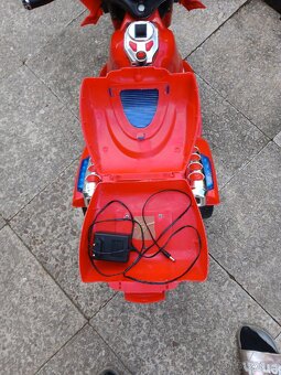 Detska elektricka motorka - 3