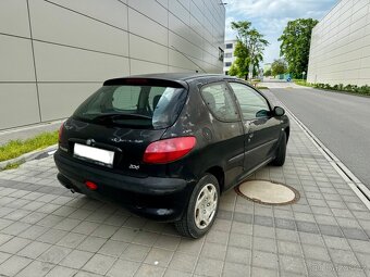 LEVNÝ PRONÁJEM VOZU PEUGEOT 206 - 3