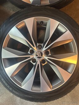 ALU Kola ŠKODA 5x112 R18 CASSIOPEIA Letní Pneu 235/45/18 - 3
