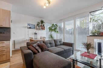 Pronájem byty 2+kk, 63 m2 - Praha - Hostivař, ev.č. 00749 - 3