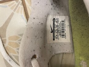 sálovky Nike vel. 42 - 3