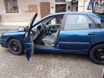 Renault Laguna 1,8.16V benzín - 3