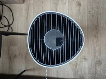 Prodám kvalitní čističku vzduchu Philips - 3
