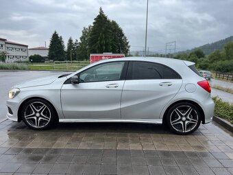MERCEDES BENZ A180 AMG LINE - 3