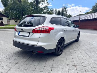 Ford Focus 1.6 110kw benzín - 3