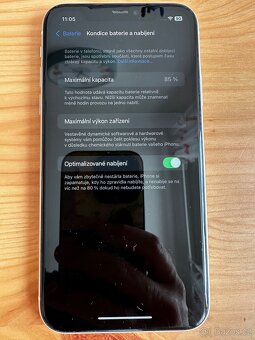 Apple IPhone 11 64GB - top stav - 3