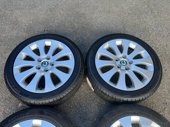 Alu 17" 5x112, škoda " VENUS " letní 85% TOP - 3