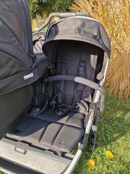 Dvojkočárek Thule double 2 - 3