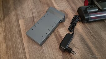 Aku tyčový vysavač Samsung - 3