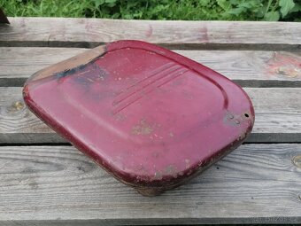 Kaslík na batériu na Jawa, CZ, 350, 250, 175, panelka - 3