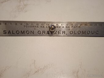 STARÉ REKLAMNÍ PRAVÍTKO - 3