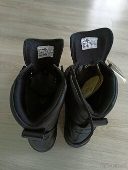 Kanady, Gore-Tex 28,5 - 3