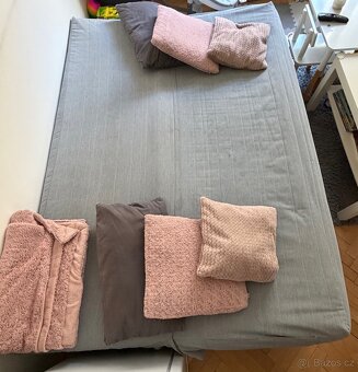 Rozkládací gauč Ikea - 3