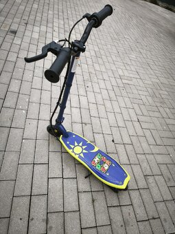 Dětská elektro-koloběžka - 3