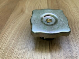 Uzavírací víčko chladiče VAZ LADA ŽIGULI - 3