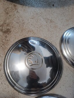 Sada originálních chromových poklic Škoda - 3