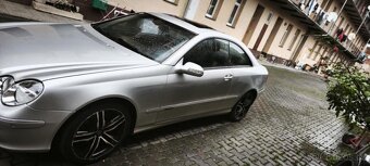 Mercedes clk240 - 3