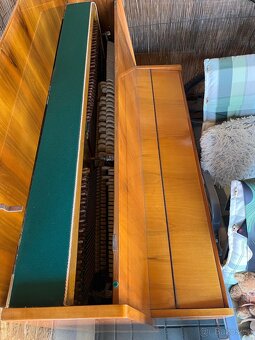 Pianino / klavír - 3