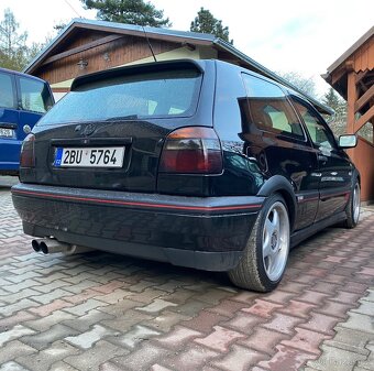 VW Golf 3 GTI 2.0 Color Concept - 3