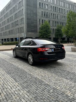 Skoda Superb 2.0Tdi 110KW 2021 - 3