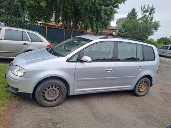 VW TOURAN 2.0  Tdi díly - 3