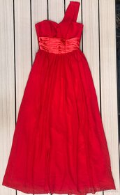 Červené dlouhé maturitní / plesové šaty - 3