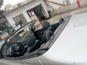 Nissan Cabrio - 3