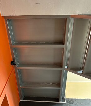 Schodiště masivní ocelové, 2x podesta,zábradlí, krytí sklem - 3