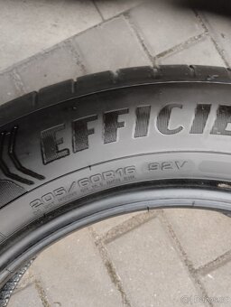 Goodyear 205/60R16 DOT 4120 - 3