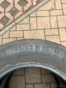 Continental 195/65/ R15 91H - 3