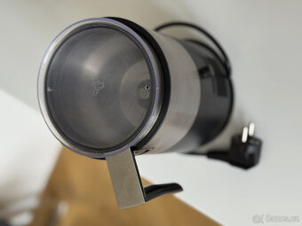 Indukční napěňovač mléka černý Tchibo - 3